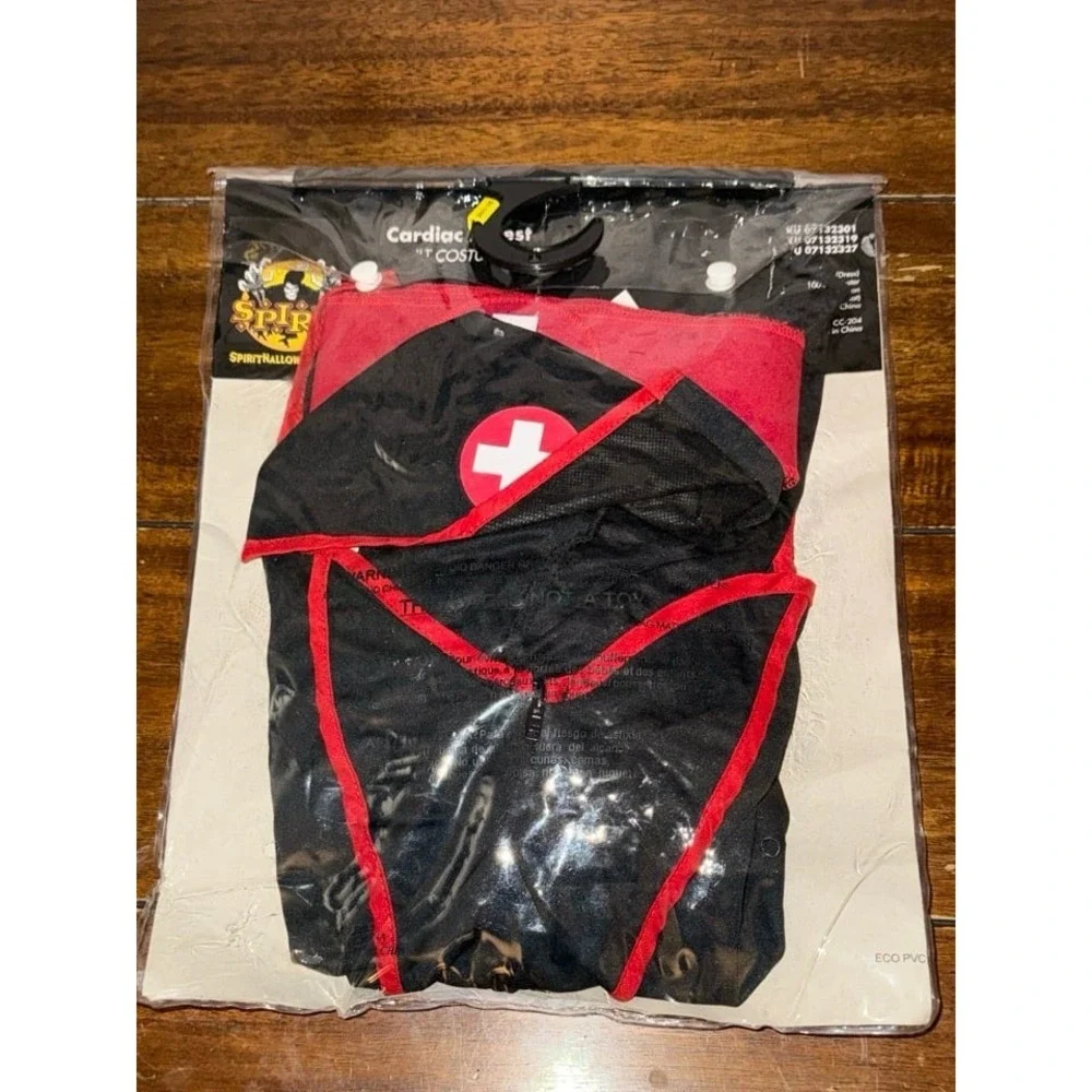 Adult Cardiac Arrest Nurse Halloween Costume - One Size - Picture 2 of 4
